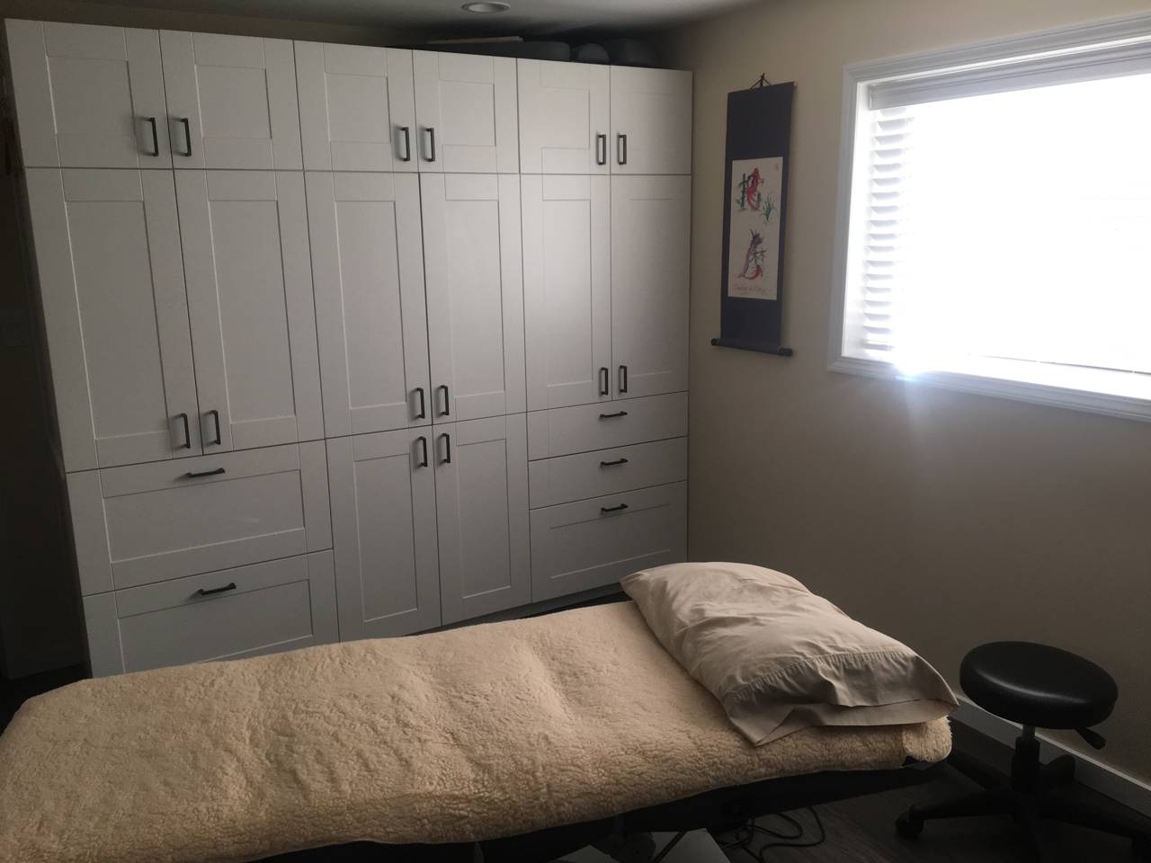Barn doors and built-ins - after - cabinetry